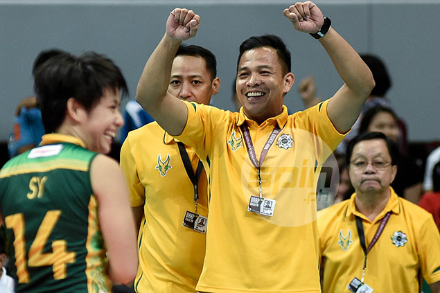 FEU coach banks on momentum of epic comeback, experience with five-setters to overcome La Salle