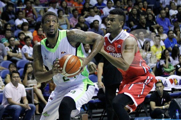 Jarrid Famous set for PBA comeback as prolific import moves from Globalport to Phoenix