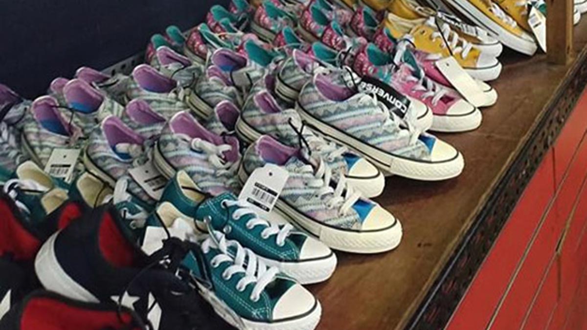sneaker warehouse sale