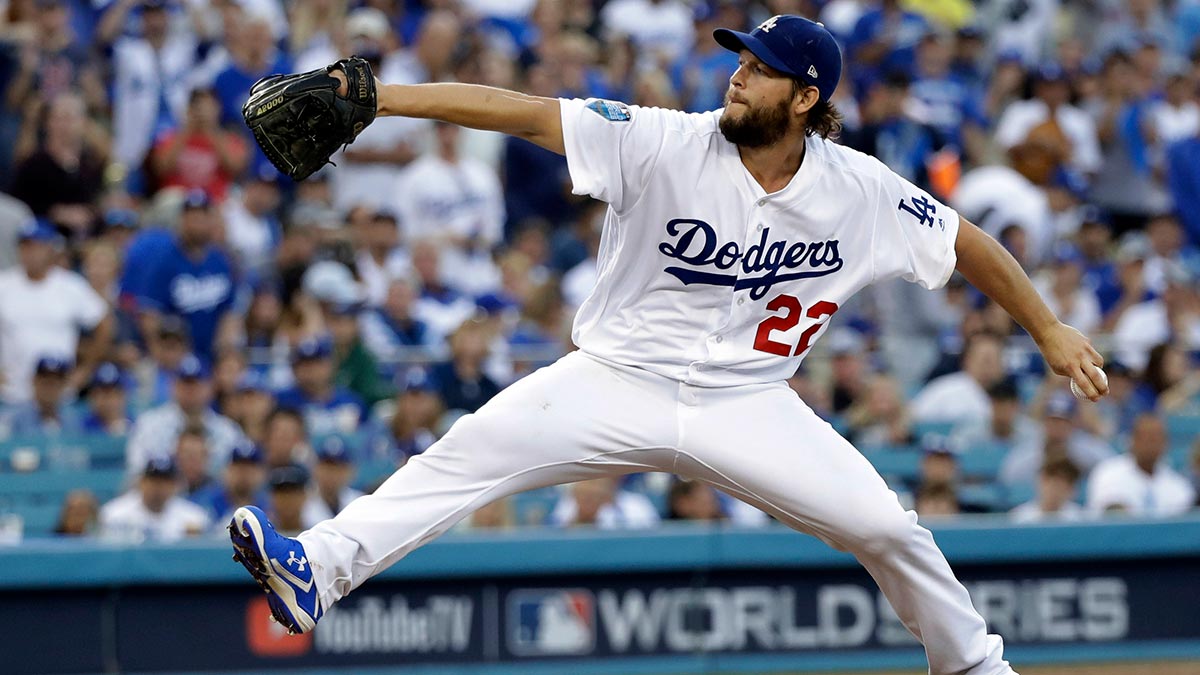 Clayton Kershaw, Dodgers beat Astros in sweltering World Series opener