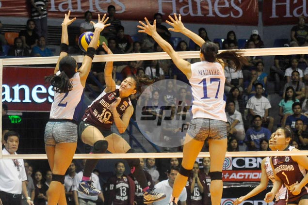 Gritty UP Lady Maroons extend woes of Ateneo Lady Eagles with famous victory