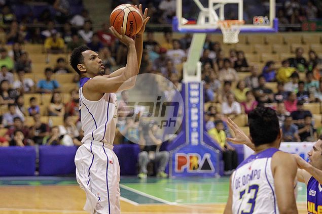 Jayson Castro returns with a bang as Talk 'N Text runs over woeful NLEX side