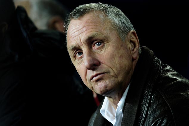Dutch football great Johan Cruyff dies at age 68 after battle with lung cancer