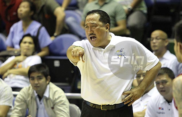 Fist of fury as Baculi hurt after smashing dugout board out of ...