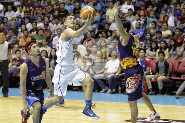 Rookie Kevin Alas considers himself lucky to have Alapag, Castro, Miller as mentors in continuing PBA education
