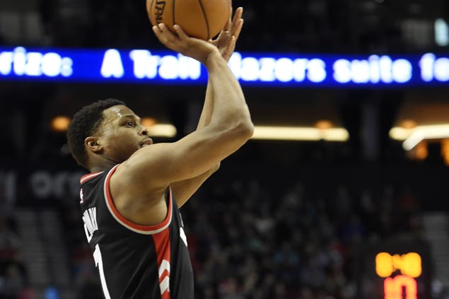 Raptors stretch streak to five with rout of struggling Lakers