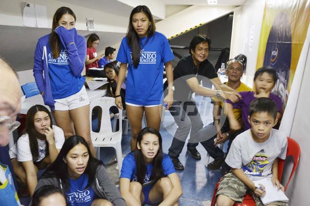 Alyssa Valdez, Lady Eagles a bundle of nerves while cheering for 'big brothers' from press room