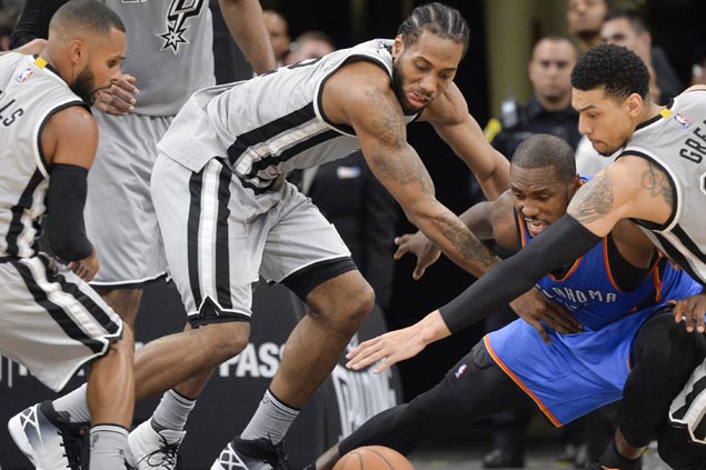 Kawhi Leonard, 3 others to miss Spurs' shot at matching best home start to open a season