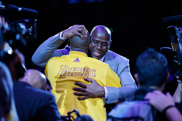 Magic Johnson says he'll bring in Kobe Bryant if tasked to fix LA Lakers