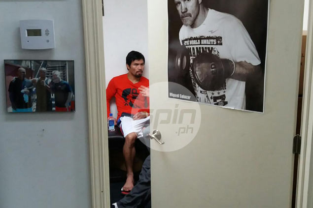 Freddie Roach pleased as Pacquiao prepares to wrap up trouble-free training camp