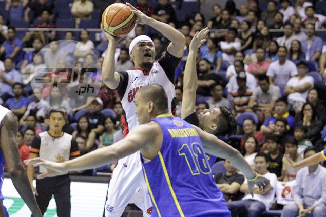 Mark Caguioa's All-Star appearance in doubt after hurting hip late in Ginebra win over Blackwater