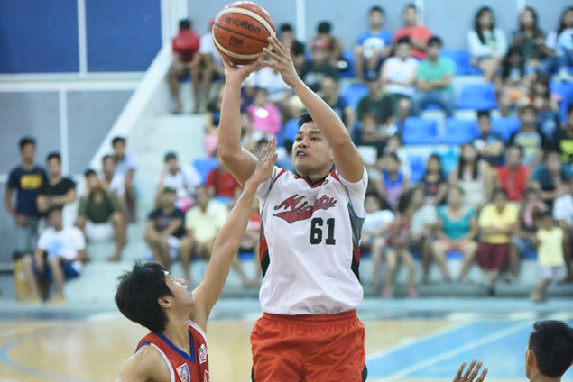 Nigeria's Bright Akhuetie, former pro Mark Macapagal carry Malolos Mighty past AMA and into Republica Cup finals