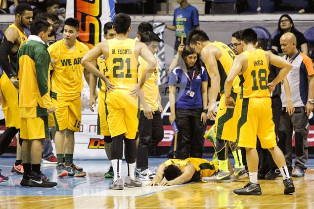 FEU gunner Mike Tolomia hopeful extent of injury not bad after spraining ankle against UE