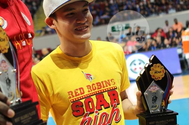 Michael Enriquez makes it a double for Mapua by winning NCAA juniors MVP award