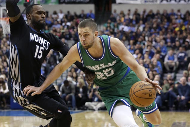 Chandler Parsons carries Dallas over Minnesota in OT to spoil Karl-Anthony Town's big night