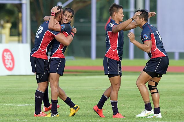 PH Volcanoes' golden boys sing, dance on podium to