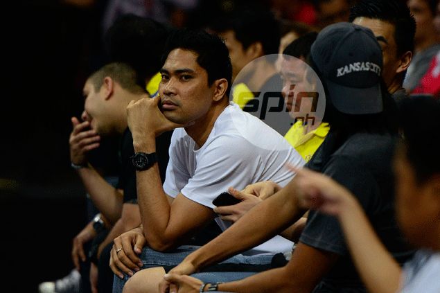 Ranidel de Ocampo makes first public appearance, aching to get back on court