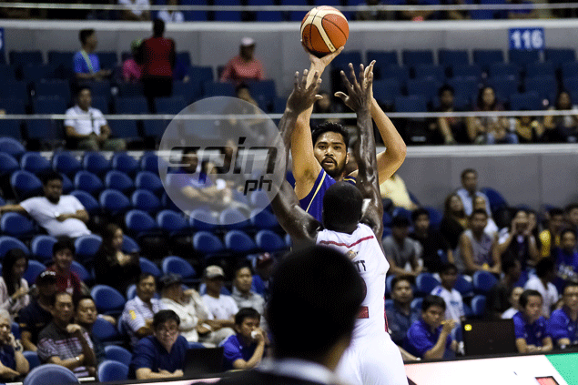 Import-less TNT survives Carlo Lastimosa, Blackwater to jumpstart Commissioner's Cup title defense
