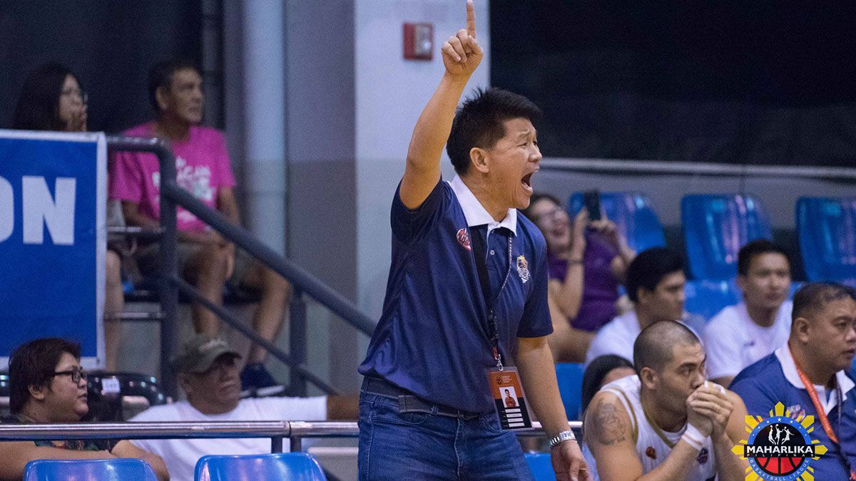 Gonzales suspended, fined P20K for entering court, getting in contact with  player