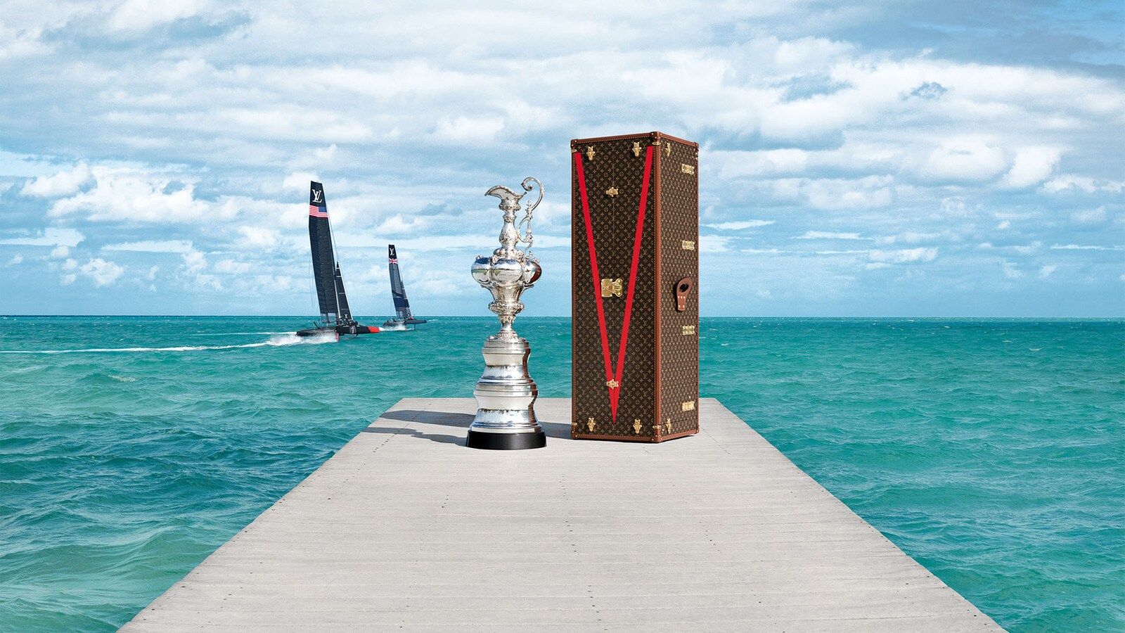 The #LouisVuitton Trophy Travel Case delivered the Larry O'Brien