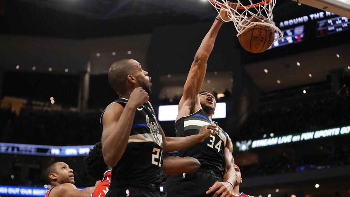 Giannis dominates as Bucks rip Sixers to stay on pace for 70 wins