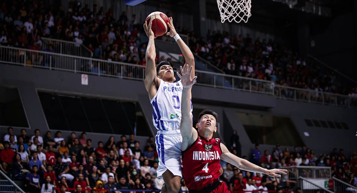 Thirdy Ravena in action for Gilas Pilipinas against Indonesia in the Fiba Asia Cup qualifiers.