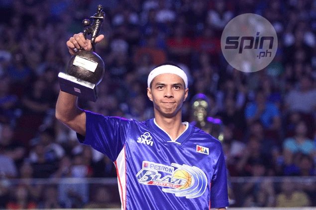 Arwind Santos winning PBA MVP.