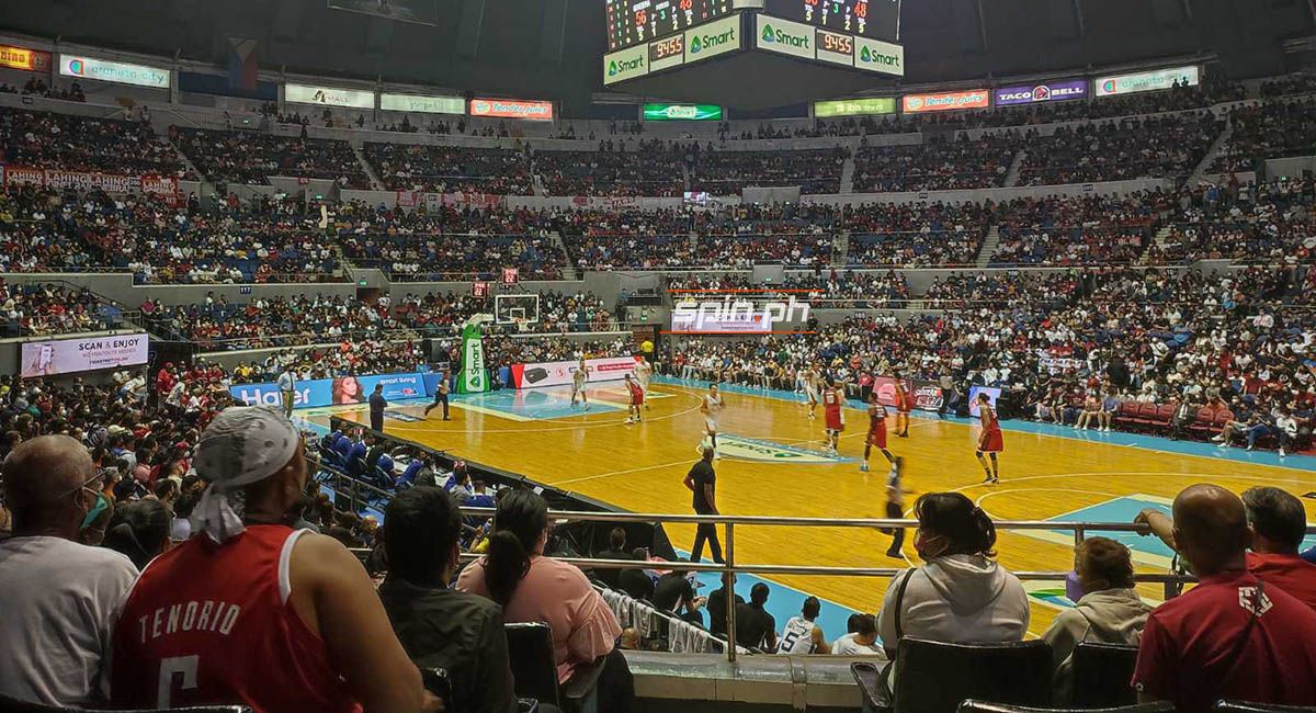 PBA crowd for Game Six of Ginebra-Meralco finals.