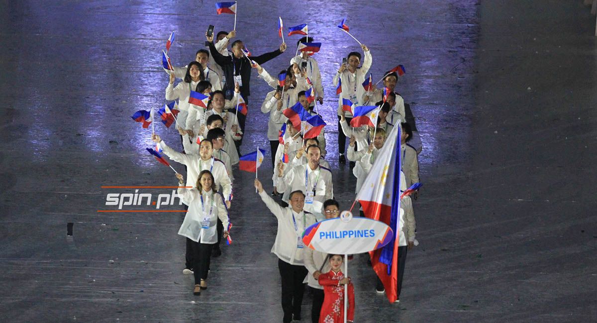 Team Philippines takes part in the traditional marchpast of the Hanoi SEA Games with EJ Obiena as flagbearer.