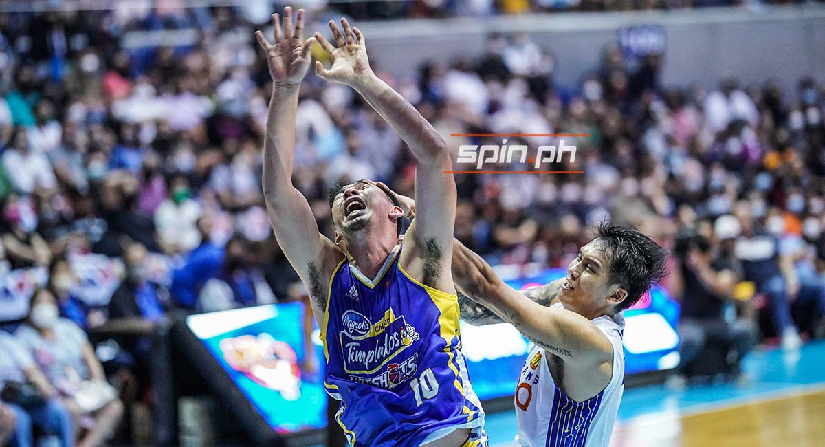 Poy Erram is called for a flagrant foul 2 for this hit on Ian Sangalang.