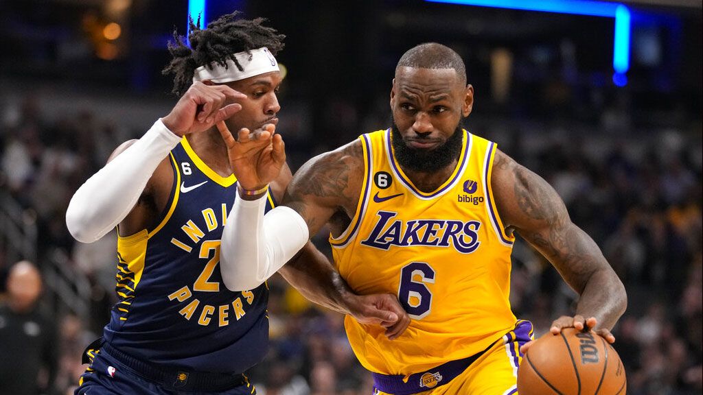 LeBron James Lakers vs Pacers