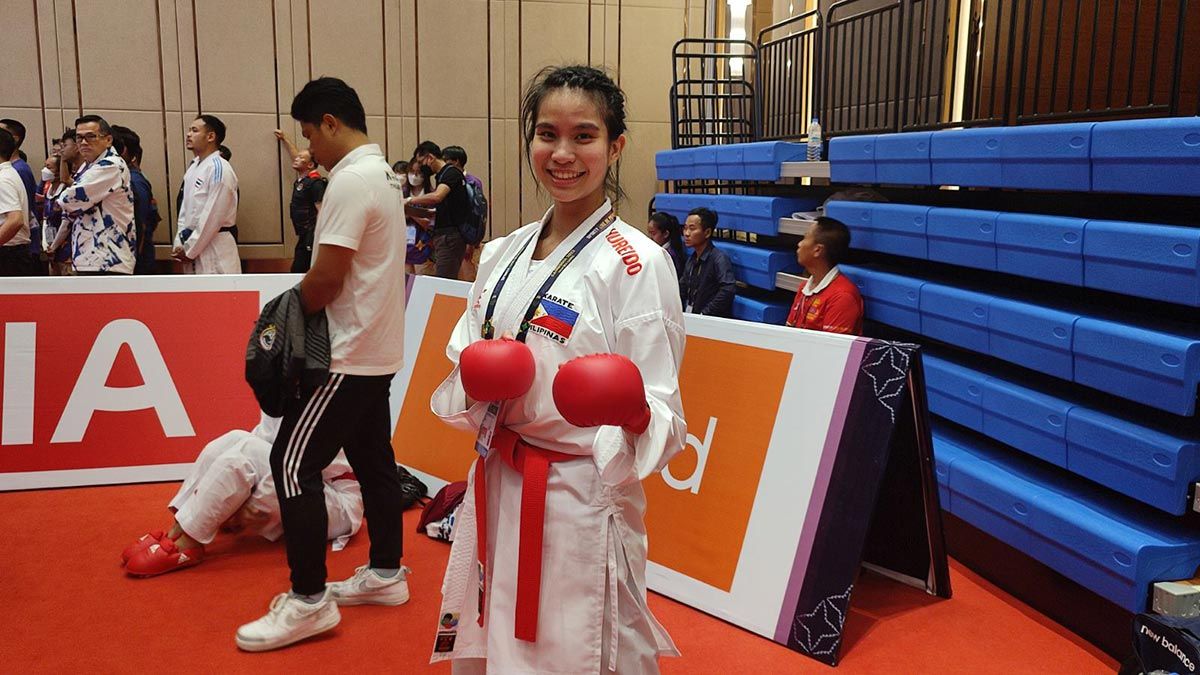 Samboy Lim daughter Jamie wins SEA Games karate gold medal