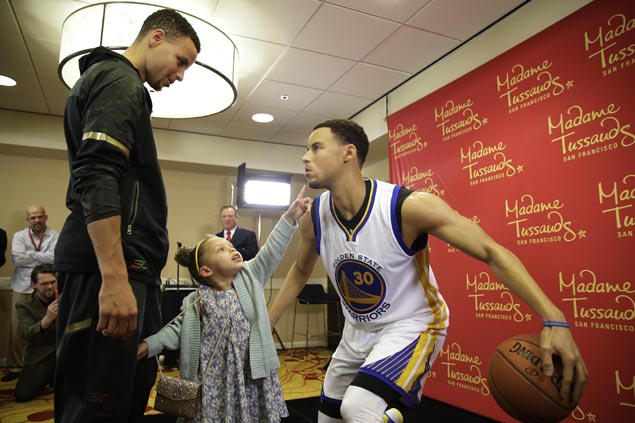 Stephen Curry gets his own wax figure unveiled in Madame Tussauds