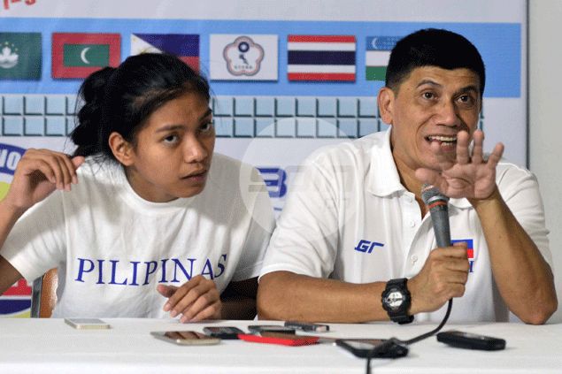 Philippine Under-23 coach Roger Gorayeb tells players: 'Lay off social media'