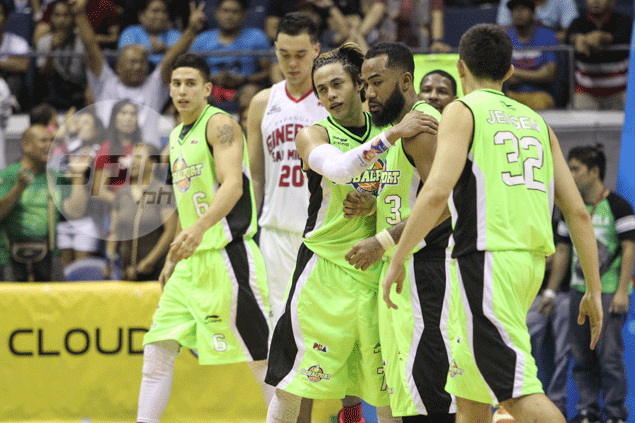 Terrence Romeo gets teammates involved, but still manages to 'satisfy cravings' in endgame