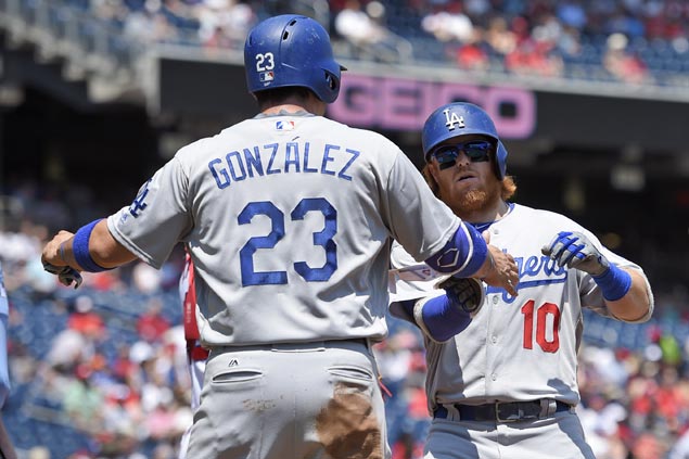 Turner, Gonzalez lead Dodgers to beat down Nationals, hand Strasburg first loss in 10 months