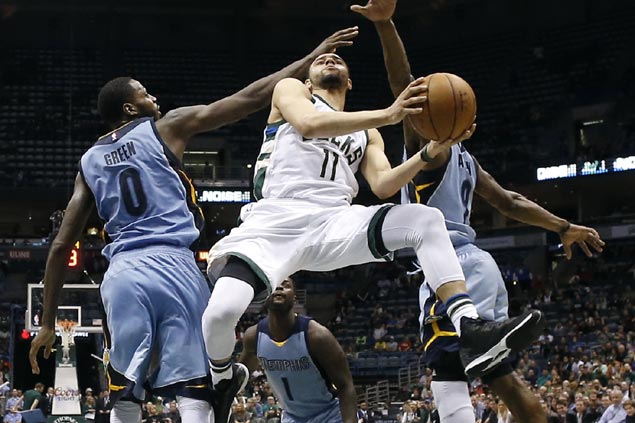 Bucks ride reserves to pull off a come-from-behind win against injury-ravaged Grizzlies