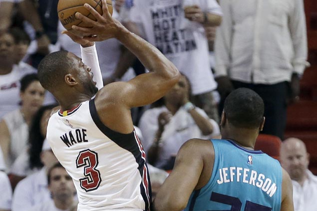Playoff plot thickens as Hornets, Blazers desperate for a win, while Raptors, Thunder gun for 3-1 lead